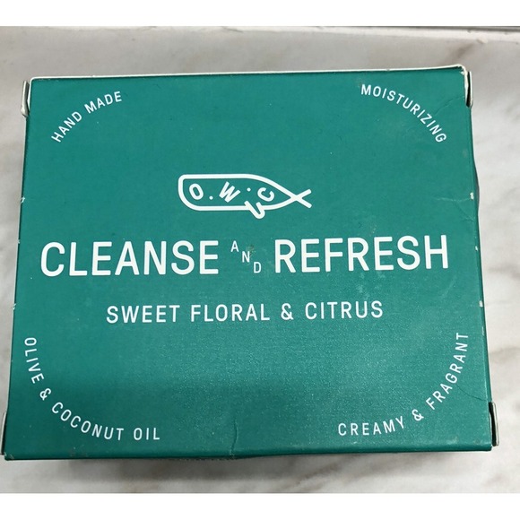 Old Whaling Company 8 oz. Handcrafted Sweet Floral & Citrus NOS - Picture 2 of 4